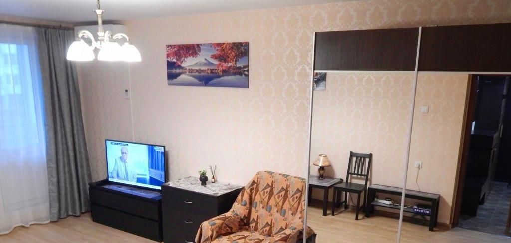 Аренда 2-комнатной квартиры на проспект Защитников Москвы, 12, метро Некрасовка, г. Москва