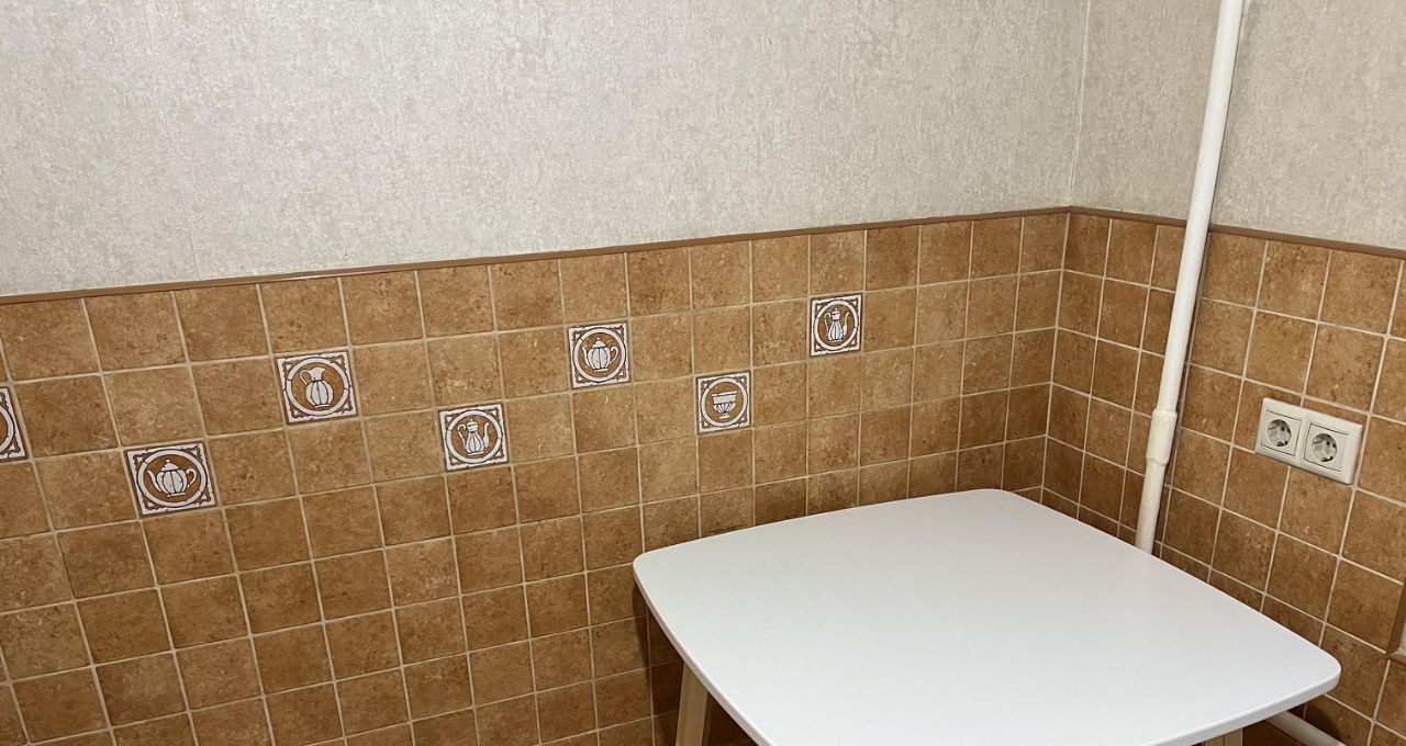 Сдам 2к квартиру на Варшавское шоссе, 69К1, метро Нагорная, г. Москва