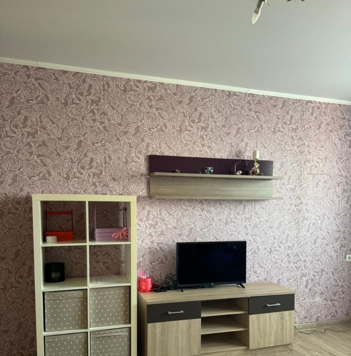 Сдаю 1-к квартиру на проспект Защитников Москвы, 8, метро Некрасовка, г. Москва