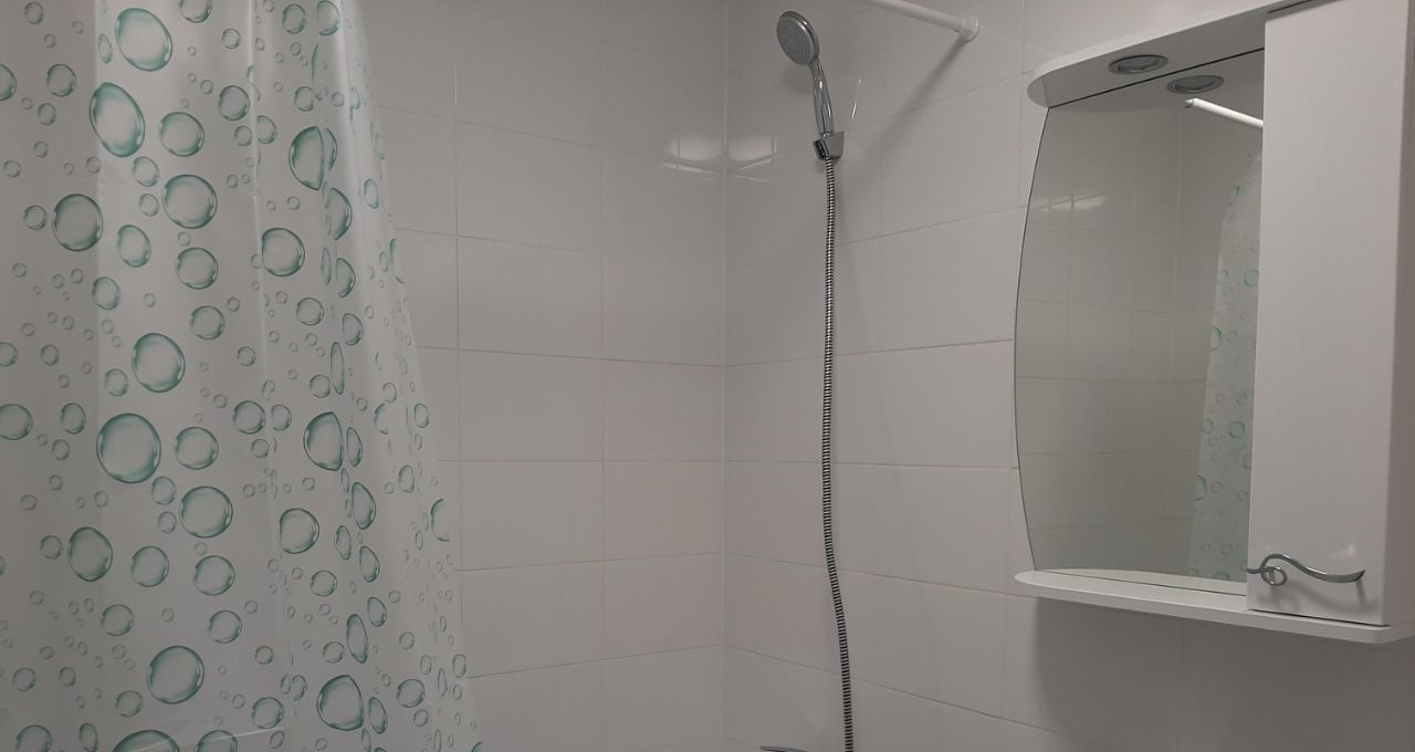 Сдается двухкомнатная квартира на улица Александры Монаховой, 80к3, метро Бунинская аллея, г. Москва