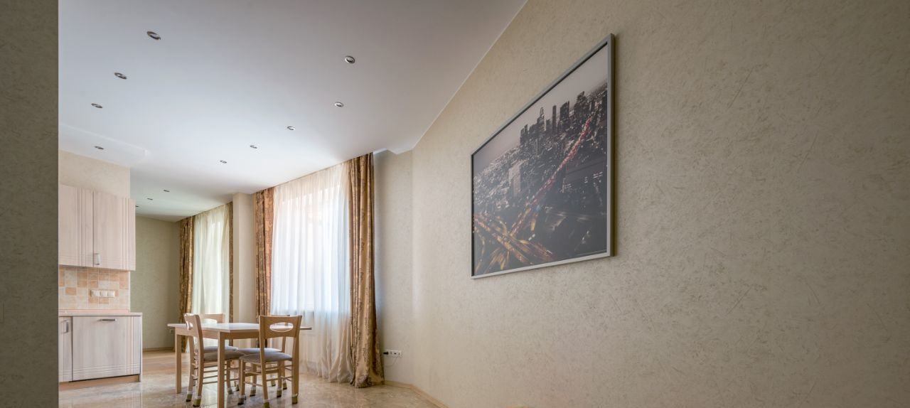 Сдаю трехкомнатную квартиру на Ружейный переулок, 3, метро Смоленская (Арбатско-Покровская линия), г. Москва