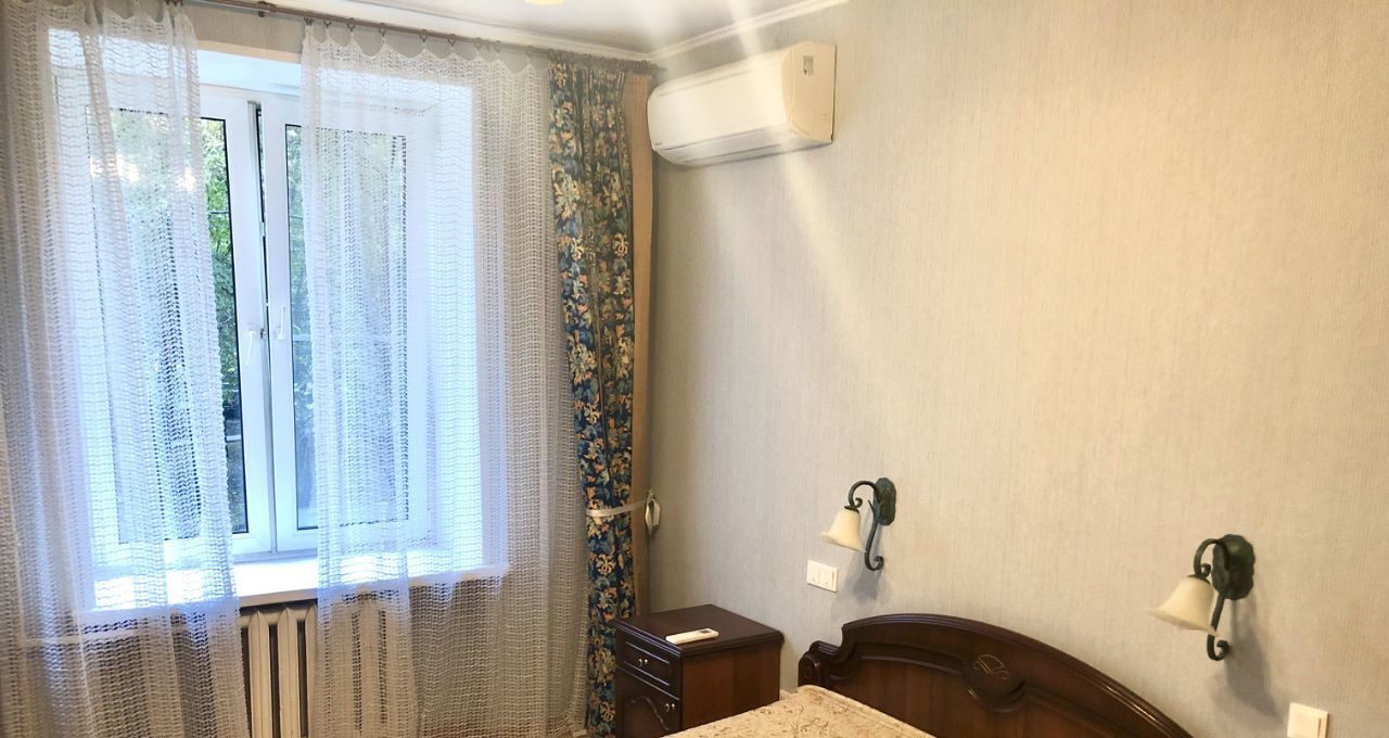 Сдается 3к квартира на Большая Дорогомиловская улица, 14, метро Выставочная, г. Москва