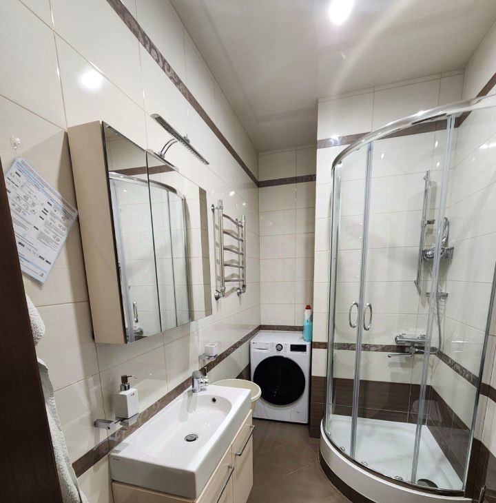 Снять 3-комнатную квартиру на Кастанаевская улица, 17, метро Багратионовская, г. Москва