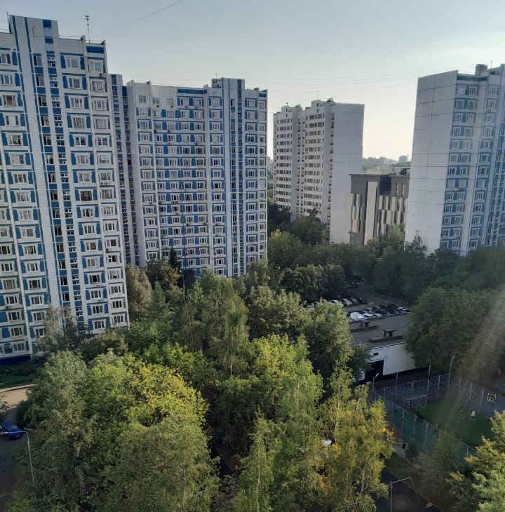 Снять 1-комнатную квартиру на Осенний бульвар, 10К2, метро Молодёжная, г. Москва