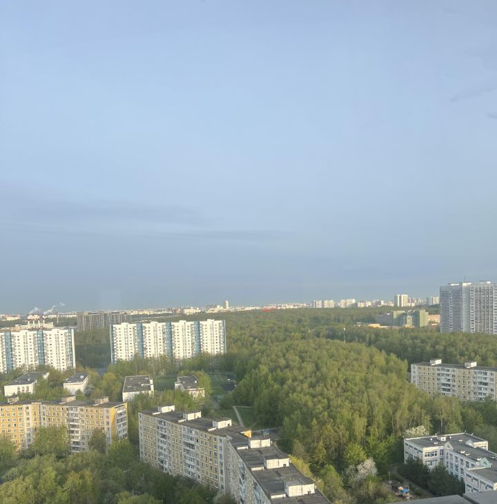 Сдам трехкомнатную квартиру на Новоясеневский проспект, 9, метро Битцевский парк, г. Москва