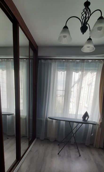 Сдам 3-комнатную квартиру на Литовский бульвар, 11К5, метро Ясенево, г. Москва