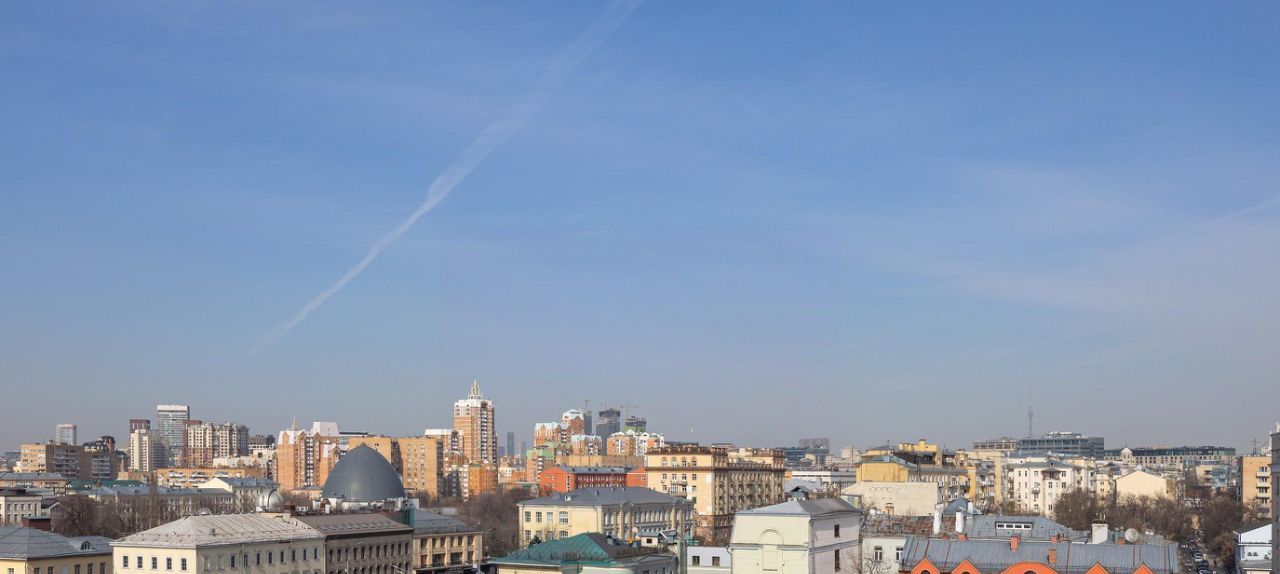 Аренда трехкомнатной квартиры на Новинский бульвар, 28/35С1, метро Арбатская (Арбатско-Покровская линия), г. Москва