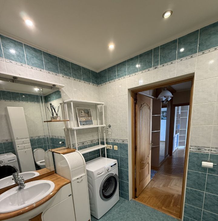 Сдается 2к квартира на Домодедовская улица, 1К3, метро Шипиловская, г. Москва