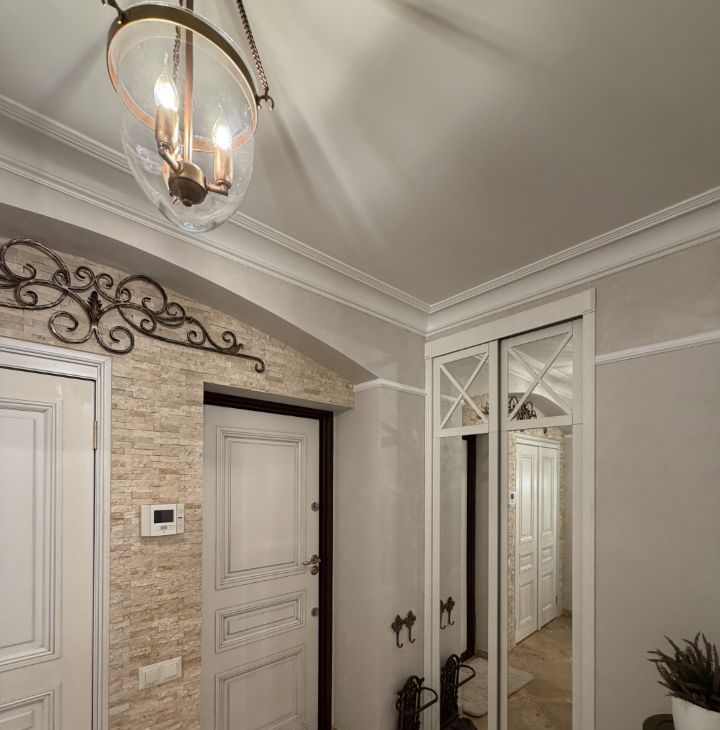 Сдам 3-к квартиру на улица Маршала Рыбалко, 2к6, метро Панфиловская, г. Москва