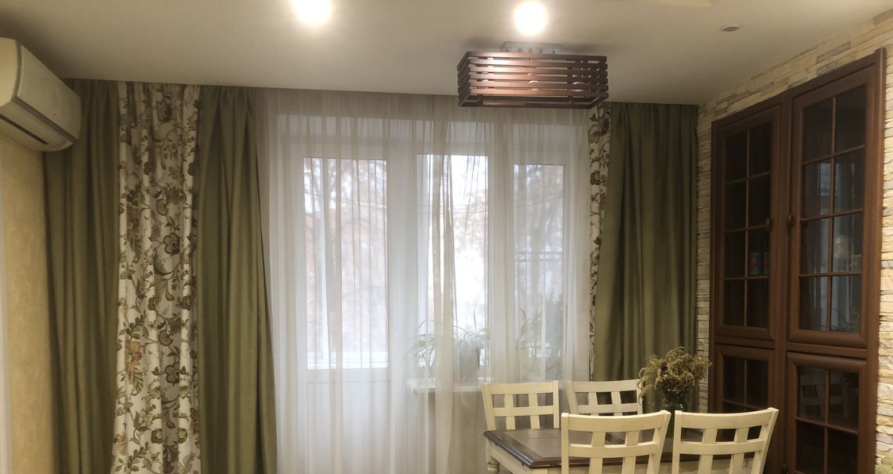 Сдаю 3к квартиру на Смоленская улица, 10, метро Парк культуры, г. Москва