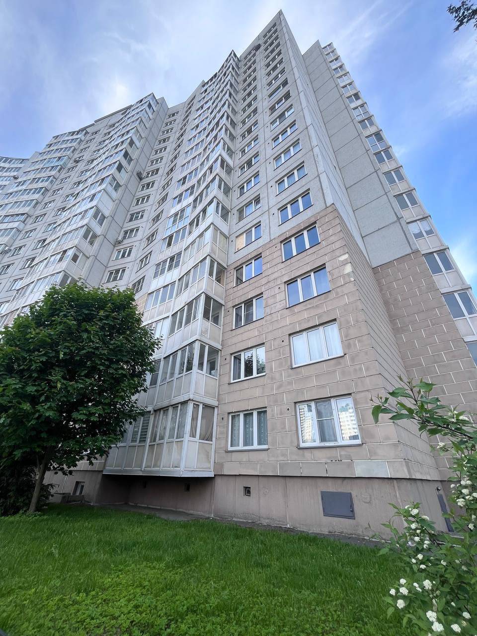 Сдам 1-к квартиру на г Санкт-Петербург, Богатырский пр-кт, д 56 к 1, метро Комендантский проспект, г. Санкт-Петербург