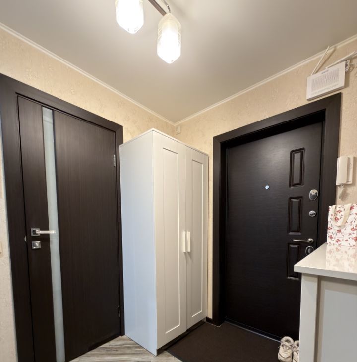 Аренда однокомнатной квартиры на улица Дмитрия Ульянова, 43К2, метро Академическая, г. Москва