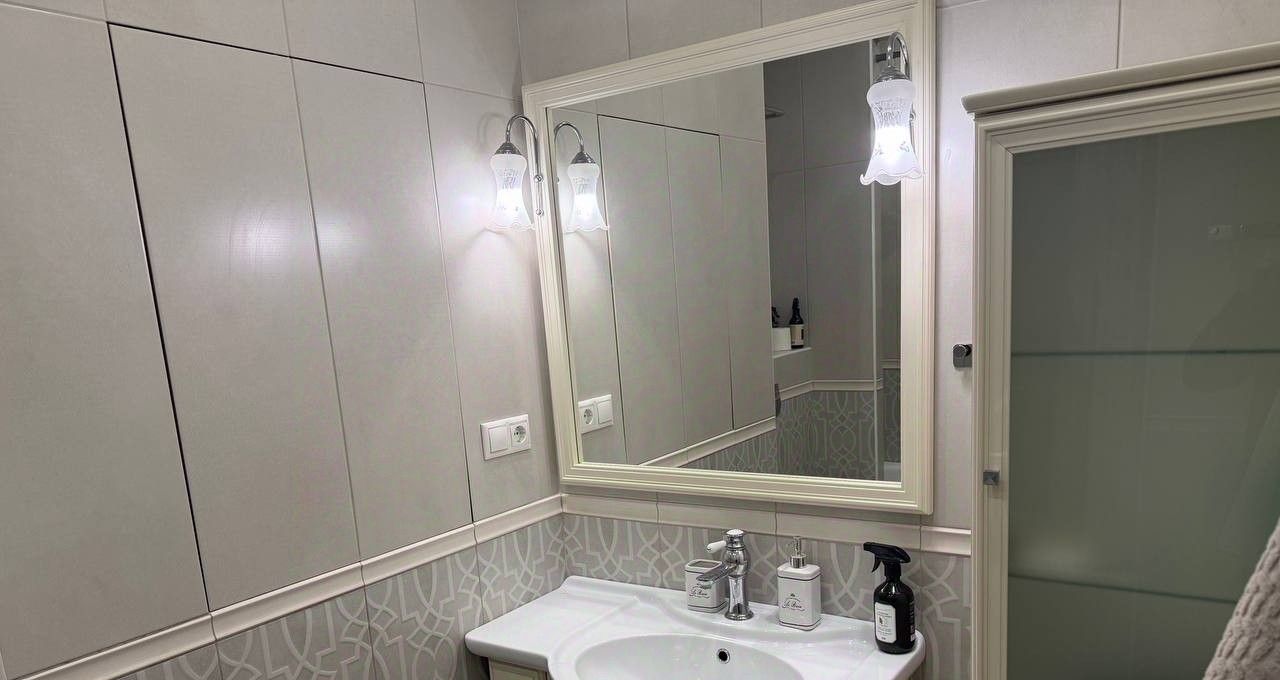 Снять трехкомнатную квартиру на 6-я Радиальная улица, 5к2, метро Царицыно, г. Москва