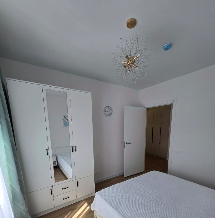 Сдается трехкомнатная квартира на проспект Куприна, 30к9, метро Бунинская аллея, г. Москва