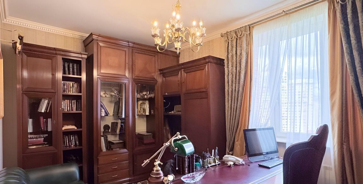Аренда 3-комнатной квартиры на улица Удальцова, 85К4, метро Мичуринский проспект, г. Москва