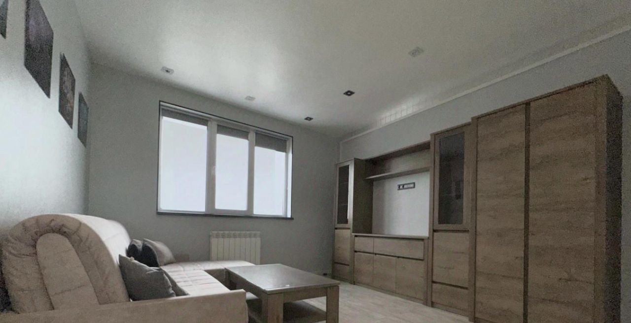 Аренда двухкомнатной квартиры на проспект 60-летия Октября, 17, метро Академическая, г. Москва