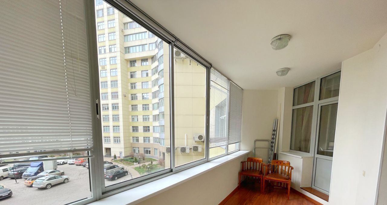 Сдаю 3к квартиру на улица Шаболовка, 10к1, метро Добрынинская, г. Москва