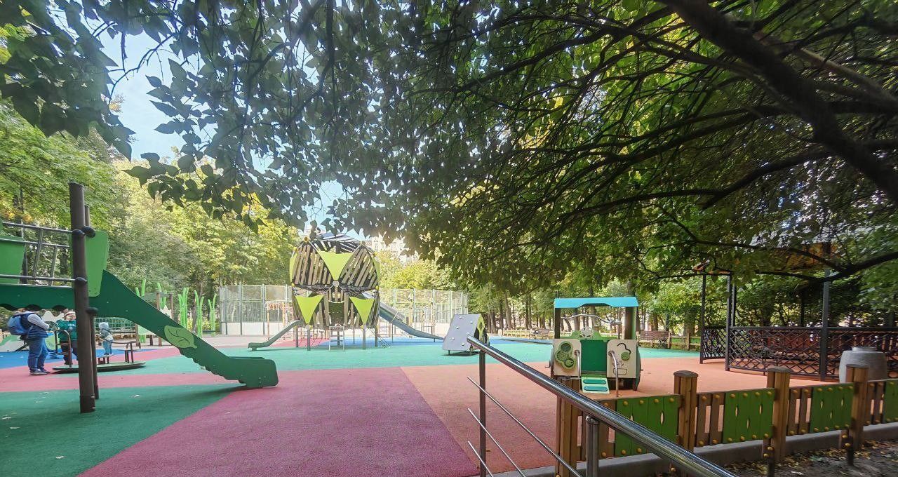 Снять двухкомнатную квартиру на Кутузовский проспект, 30, метро Студенческая, г. Москва