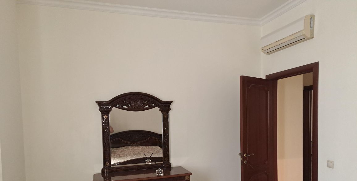 Аренда 3к квартиры на улица Новый Арбат, 30/9, метро Краснопресненская, г. Москва
