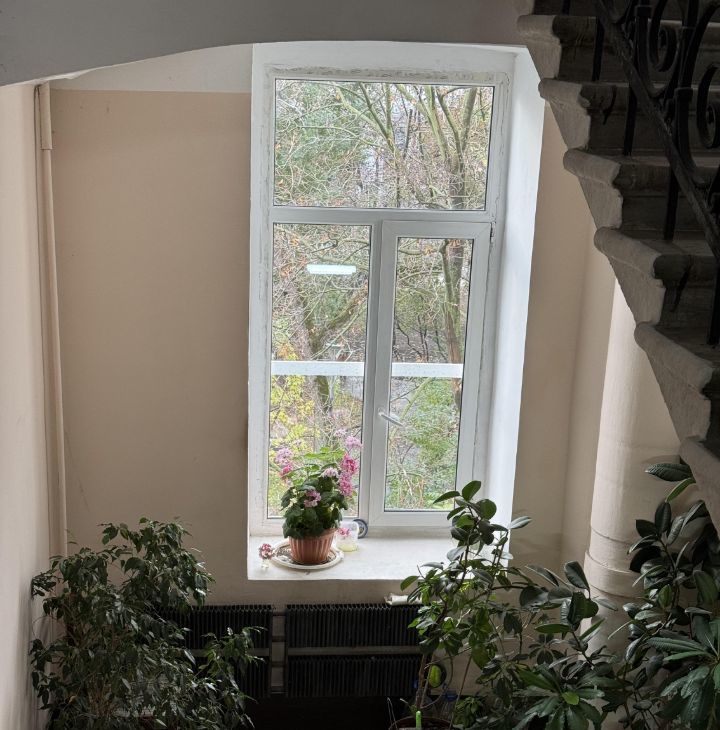 Сдается 2-комнатная квартира на Хлебный переулок, 9, метро Арбатская (Арбатско-Покровская линия), г. Москва