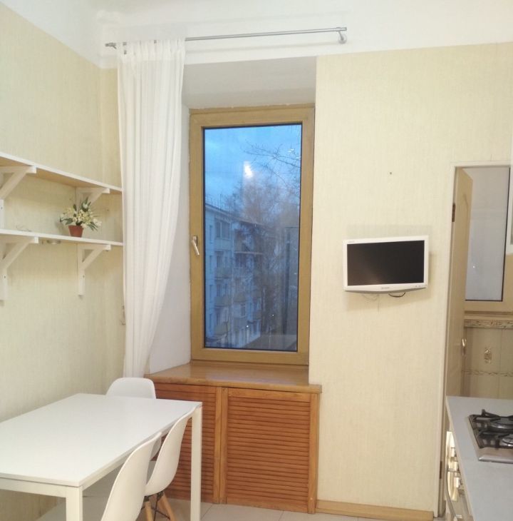 Сдам 3-к квартиру на улица Пречистенка, 34/18, метро Смоленская (Арбатско-Покровская линия), г. Москва