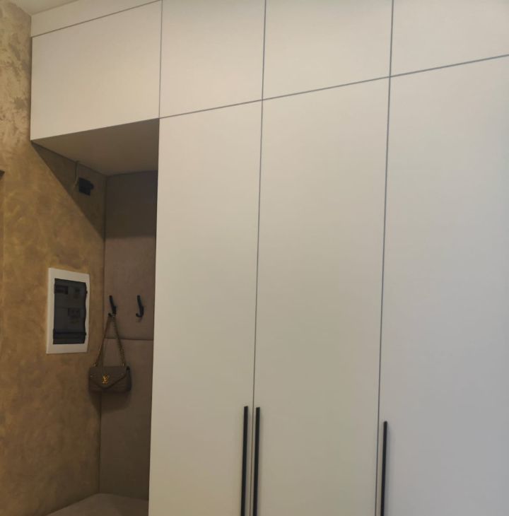 Сдается трехкомнатная квартира на Ленинградское шоссе, 8к2, метро Сокол, г. Москва