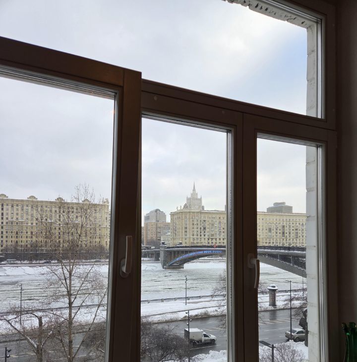 Аренда двухкомнатной квартиры на набережная Тараса Шевченко, 3, метро Смоленская (Арбатско-Покровская линия), г. Москва