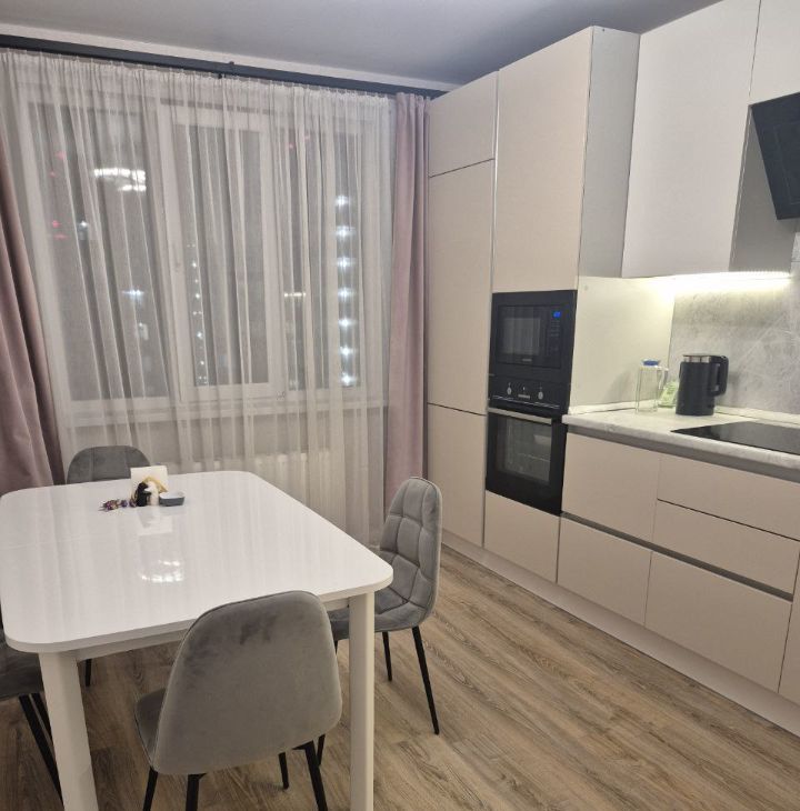 Сдаю 2-к квартиру на улица Мостовая, 5к2, метро Коммунарка, г. Москва