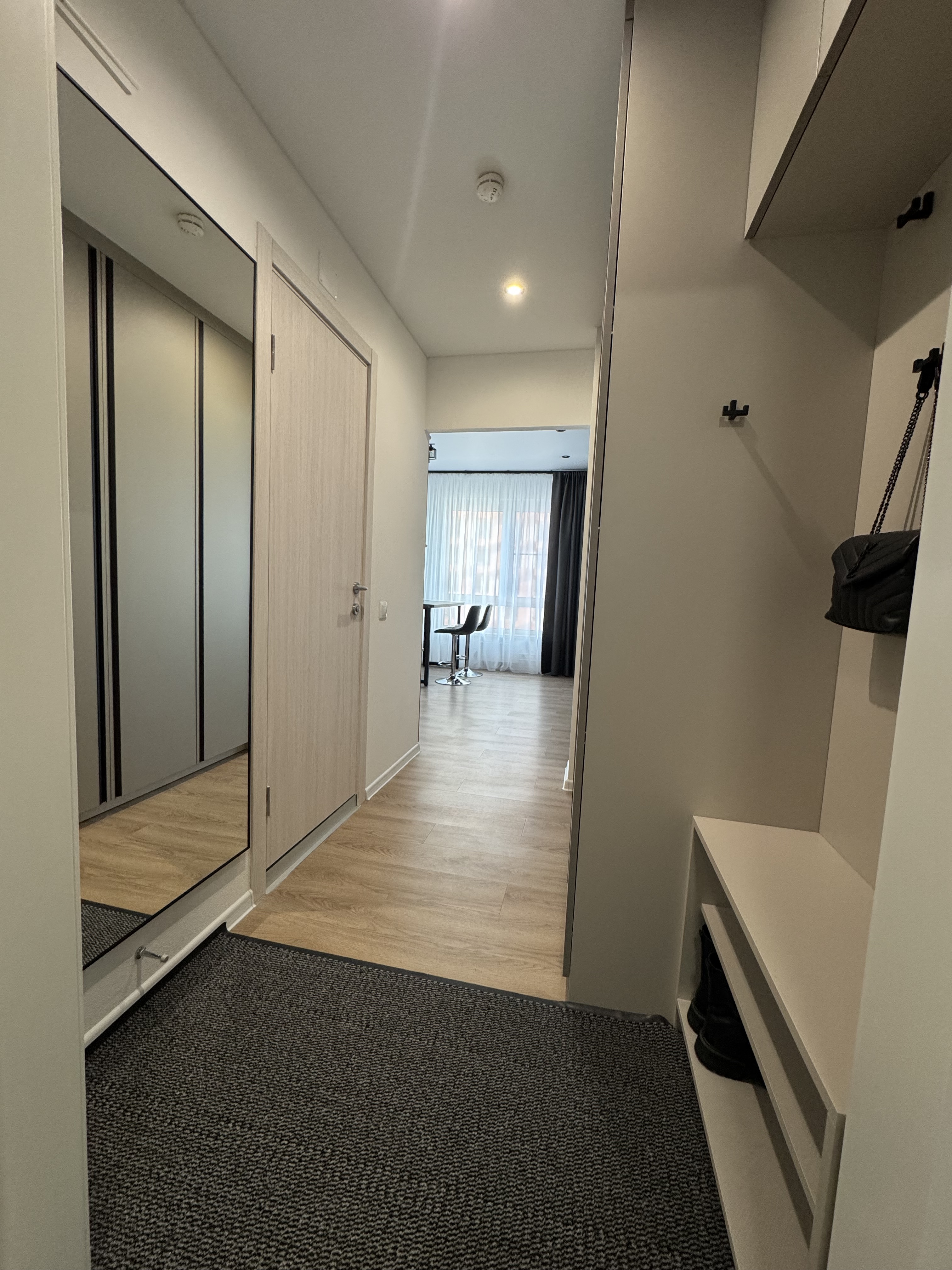 Снять 1-комнатную квартиру на г Москва, ул Большая Очаковская, д 2 к 2, метро Мичуринский проспект, г. Москва