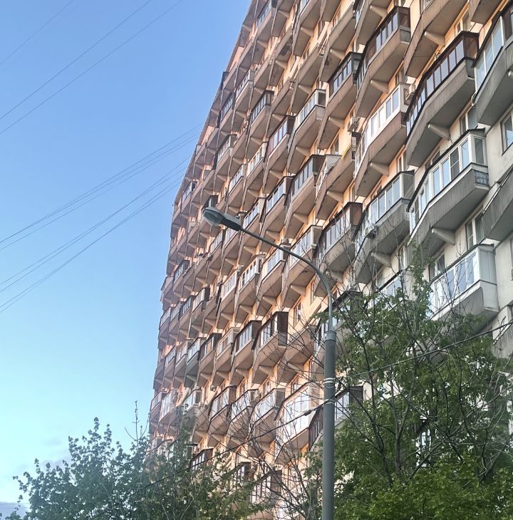 Сдам четырехкомнатную квартиру на проспект Мира, 184К2, метро Улица Сергея Эйзенштейна, г. Москва