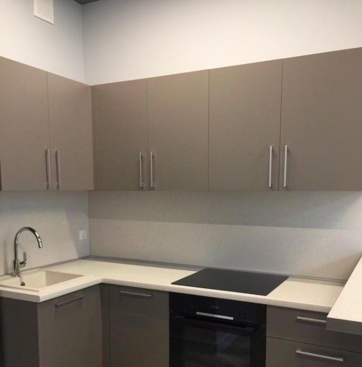 Сдается 2к квартира на улица Бутлерова, 7Б, метро Калужская, г. Москва