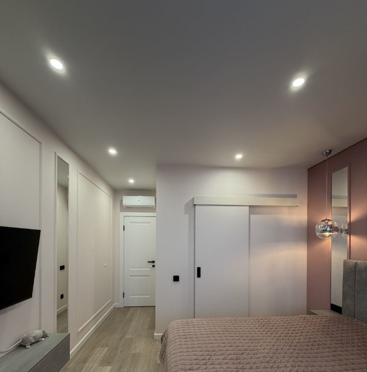 Сдам 3-к квартиру на проспект 60-летия Октября, 17, метро Академическая, г. Москва