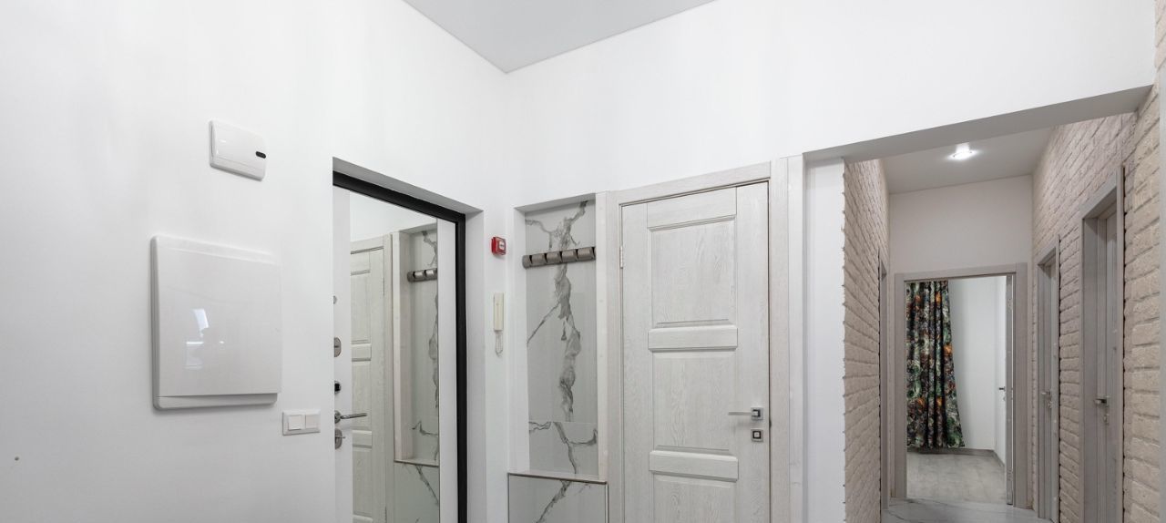 Снять трехкомнатную квартиру на Волоколамское шоссе, 71к1, метро Стрешнево, г. Москва