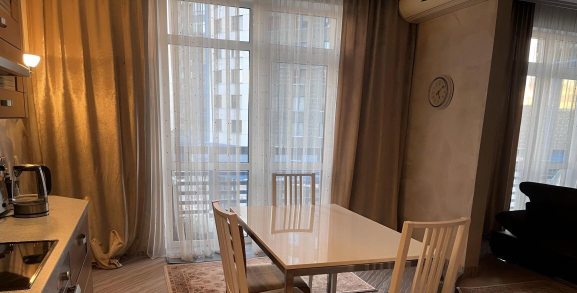 Сдам 2к квартиру на Мосфильмовская улица, 70к4, метро Минская, г. Москва