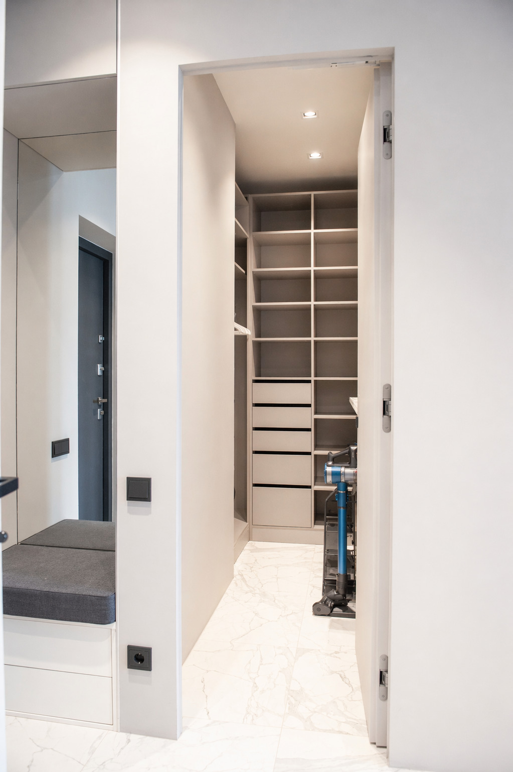 Аренда 2х-комнатной квартиры на г Москва, Рублёвское шоссе, д 101, метро Молодёжная, г. Москва