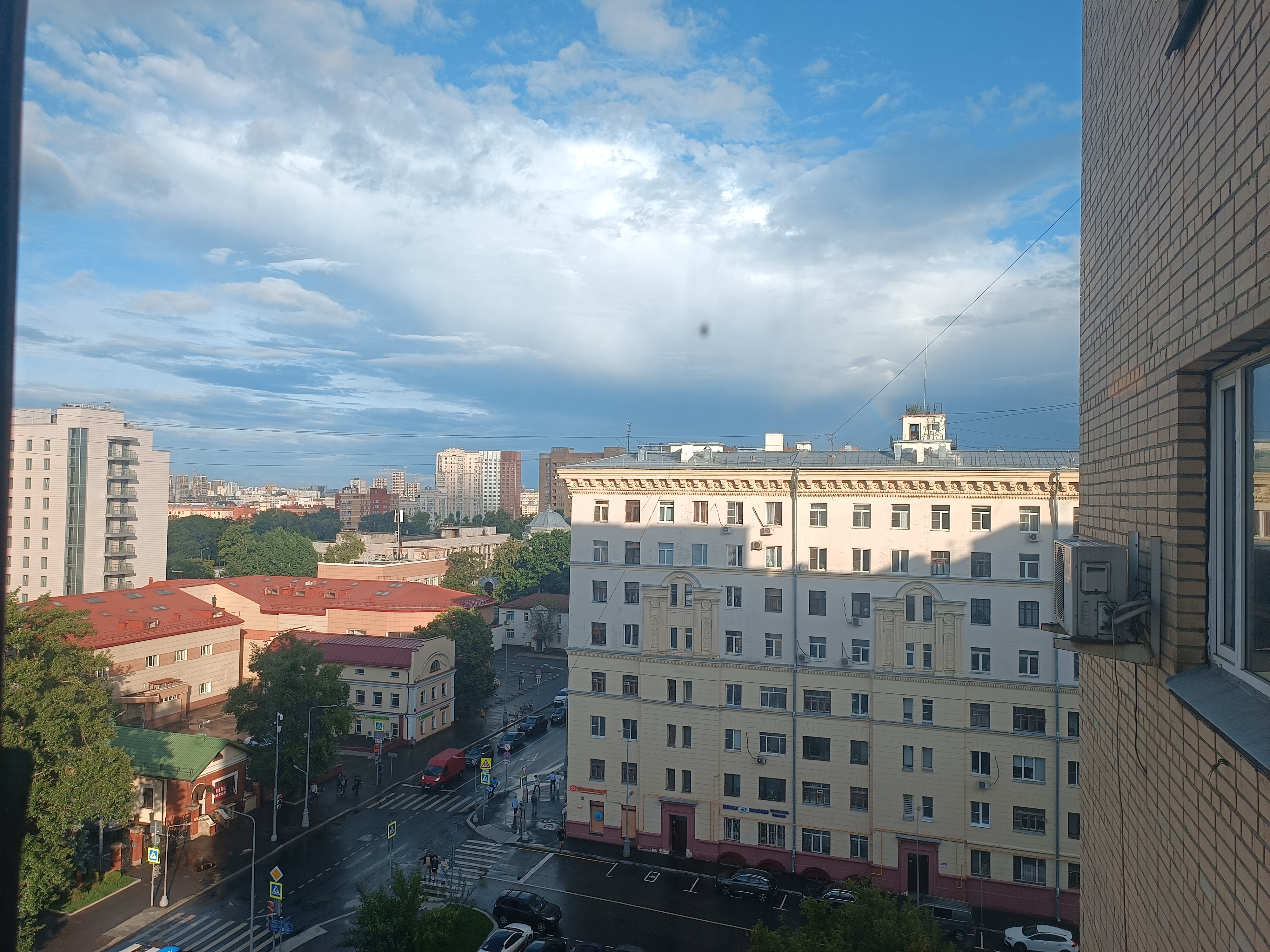 Сдаю 3-к квартиру на г Москва, ул Верхняя Красносельская, д 8 к 3, метро Комсомольская, г. Москва