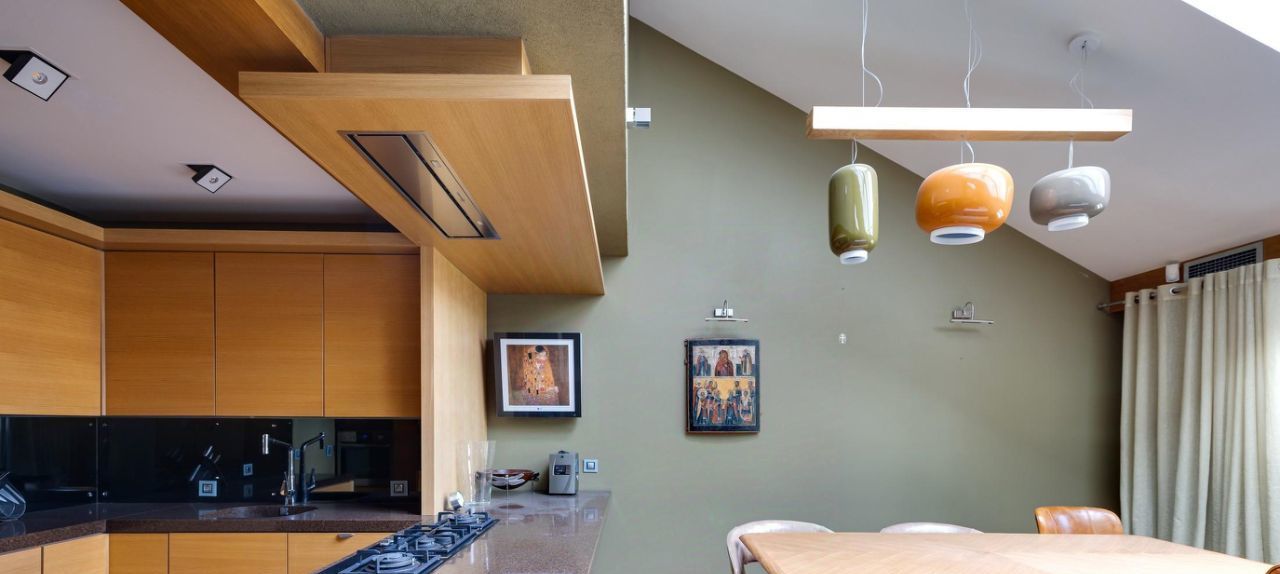 Снять трехкомнатную квартиру на Новинский бульвар, 28/35С1, метро Краснопресненская, г. Москва