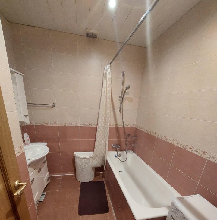 Сдается 2к квартира на Хорошевское шоссе, 12к1, метро Улица 1905 года, г. Москва