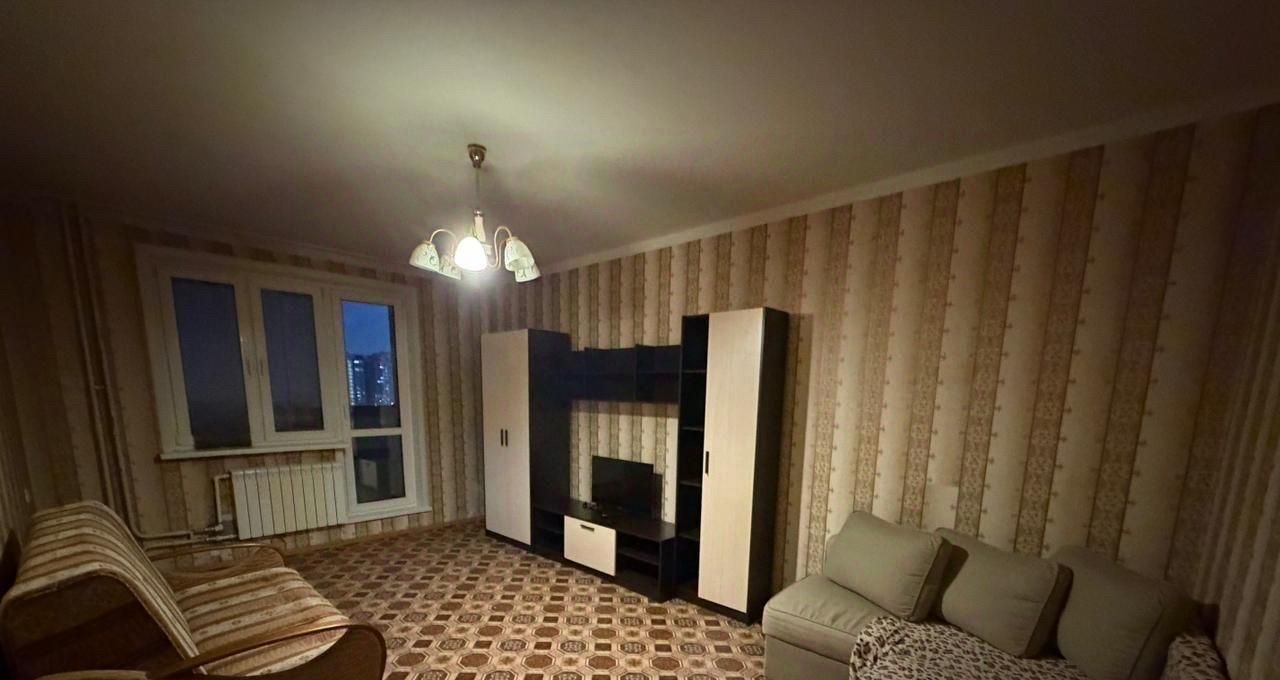 Сдам однокомнатную квартиру на Краснодарская улица, 74к2, метро Марьино, г. Москва