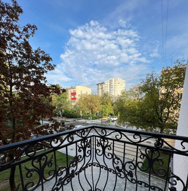 Снять 3х-комнатную квартиру на Студенческая улица, 28к1, метро Кутузовская, г. Москва