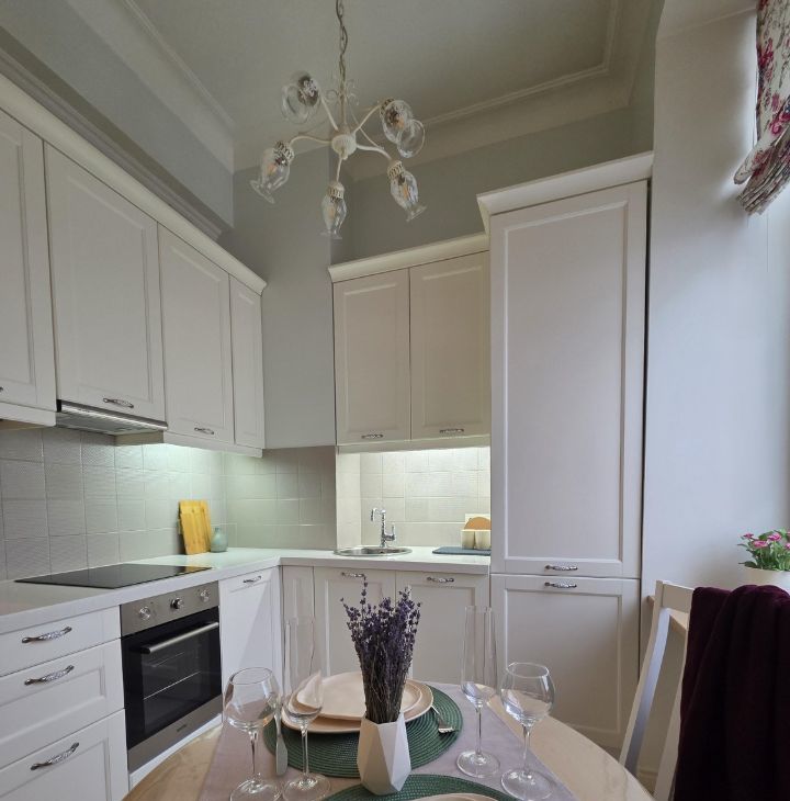 Снять двухкомнатную квартиру на Кудринская площадь, 1, метро Улица 1905 года, г. Москва