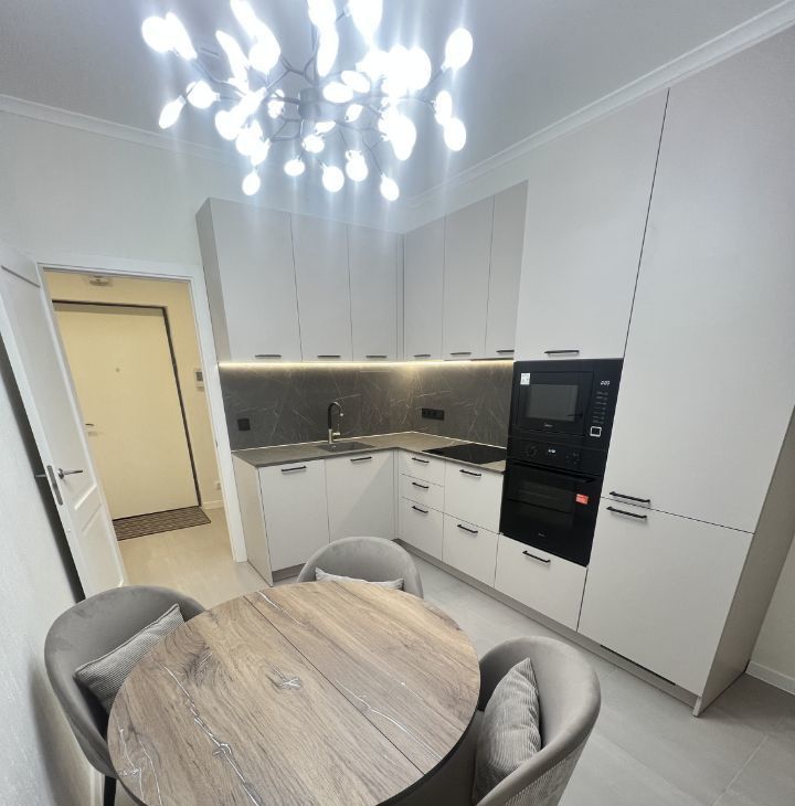 Сдаю 1к квартиру на улица Берзарина, 32А, метро Щукинская, г. Москва