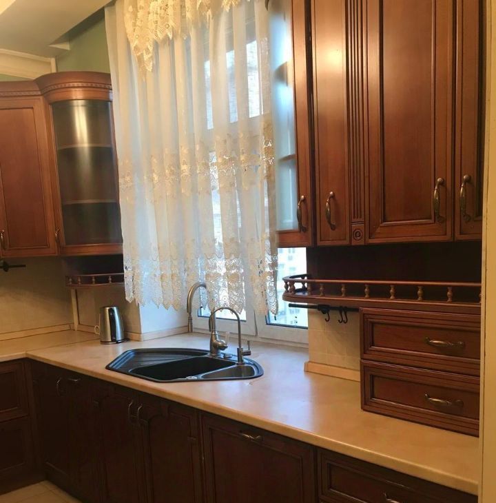 Сдается 3х-комнатная квартира на Кутузовский проспект, 35К2, метро Студенческая, г. Москва