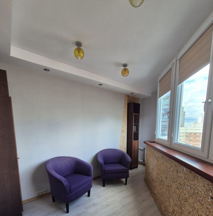Сдам 4-к квартиру на улица Столетова, 17, метро Раменки, г. Москва
