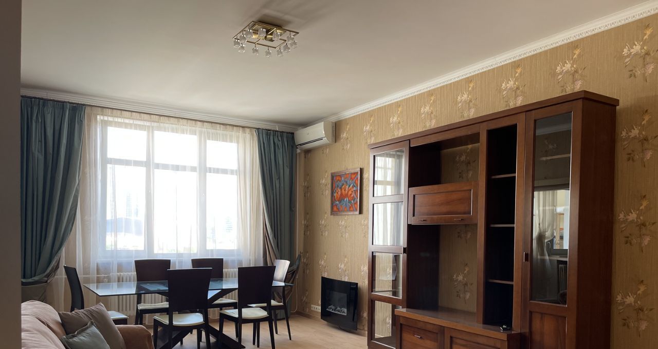 Сдам трехкомнатную квартиру на улица Авиаконструктора Микояна, 14к3, метро Зорге, г. Москва