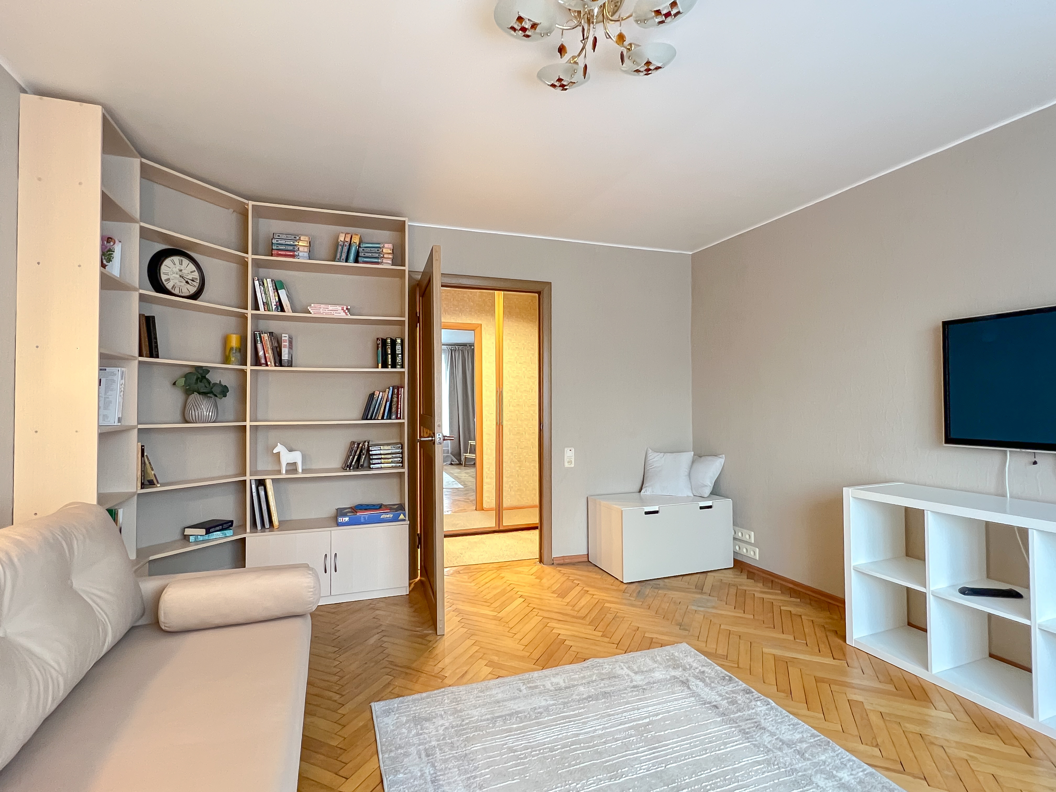 Сдаю трехкомнатную квартиру на г Москва, ул Вешняковская, д 6 к 5, метро Новогиреево, г. Москва