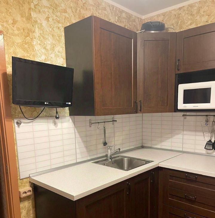 Сдаю 1-к квартиру на Бескудниковский бульвар, 25к4, метро Селигерская, г. Москва