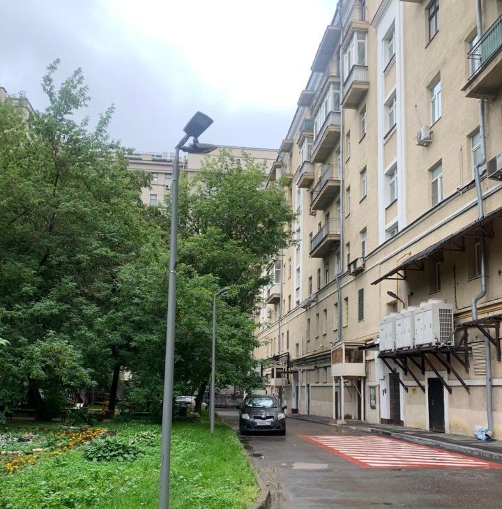 Сдам двухкомнатную квартиру на Тверская улица, 4, метро Охотный ряд, г. Москва