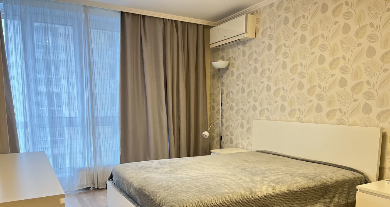 Сдам трехкомнатную квартиру на Хорошевское шоссе, 12к1, метро Улица 1905 года, г. Москва