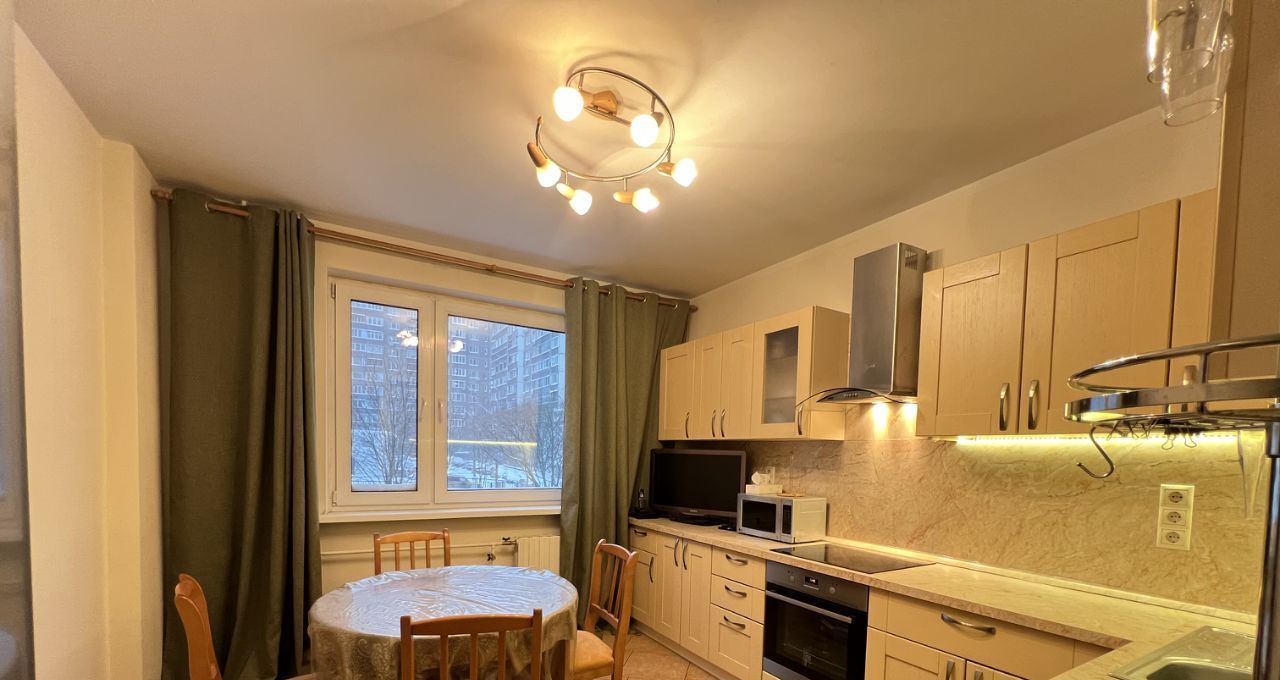 Сдается 3к квартира на Партизанская улица, 36, метро Крылатское, г. Москва